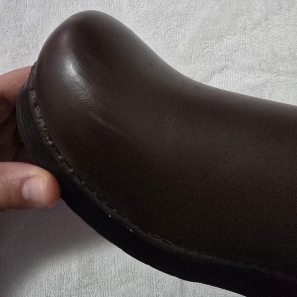 Dansko Women's Brown Mules - Picture 2 of 12